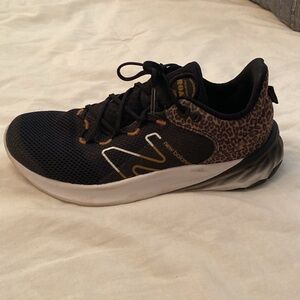New balance shoes